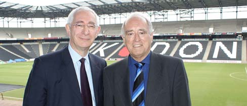 Lord Triesman (l) and Lord Mawhinney (r) 